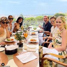 Family members spotted in italy during lady kitty spencer's wedding weekend 👰‍♀️ the bride's… Now Rb8tis00fm