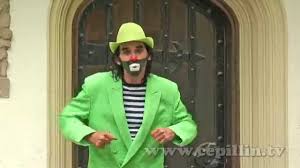 Ricardo gonzález, mejor conocido como cepillín, seguirá vivo entre sus fieles seguidores. Cepillin La Gallina Cocoua Videclip Hd Youtube
