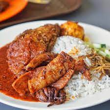 The national dish of malaysia, it is usually sold by the malay community in triangular packets of banana leaf or wax paper (termed bungkus). 10 Nasi Lemak Places In Kl Every Malaysian Should Know
