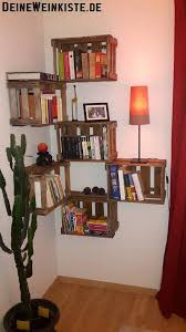 Bucher Eckregal Aus Weinkisten Kisten Regal Ecke Weinkisten Wohnzimmer Eckregal Regal Eckregal Wohnzimmer