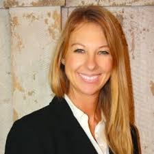 Hollie Haire's Instagram, Twitter & Facebook