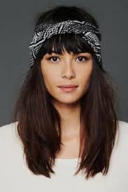 Hält haare während des trainings aus dem gesicht und hält sie konzentriert und bequem. 22 How To Style Haarband Ideen Haarband Frisuren Mit Bandana Schal Frisuren