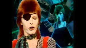 Hot tramp, i love you so (don't ya?) you've torn your dress, your face is a mess. David Bowie Rebel Rebel And The Schelvispekel 1974 Youtube
