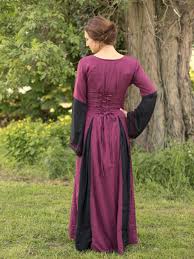 We did not find results for: Ritterladen Mittelalterkleid Mit Stickerei Bordeaux Schwarz Mittelalter Shop
