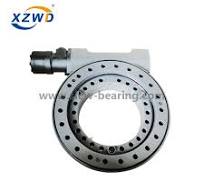 Limited Zero Backlash Lightweight Slew Drive for Solar Tracker