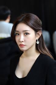 She made her solo debut on june 6, 2017, with the mini album hands on me. Chungha Kpop Fap