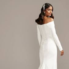 All eyes were on meghan markle on her wedding day to prince harry, which marked one of the most expensive royal weddings ever, and her elegant wedding gown was a treat for the eyes.designed by givenchy's first female artistic director, clare waight keller, the dress was the result of markle's vision for her big day: 22 Wedding Dresses To Get Meghan Markle S Wedding Day Looks