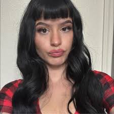 Hi everyone! Moving to the area soon and looking for a good vet clinic! I  have two indoor cats who really only need their yearly check ups and  vaccinations. I'm looking for