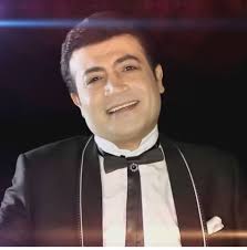 Robert koleji 'ni bitirdikten sonra eğitimine amerika'da devam etmiş; Oguz Yilmaz Kimdir Neden Vefat Etti Turkuaz Gazetesi Istanbul Haber