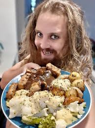 Vegan roast 😋😋😋 Nutrient deficient of course