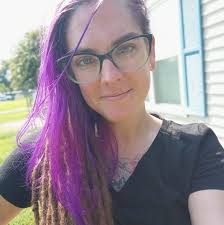 This doughnut tower is goals! 😍 📷: King of Cheat Meals