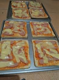 Artikel ini menjelaskan tentang cara membuat roti. Aneka Macam Jenis Roti Steemit