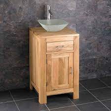 There are styles to meet the needs for any current home decor, regardless if it is a contemporary or rustic theme. 450mm Cloakroom Oak Vanity Unit Square Frosted Glass Basin