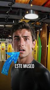 Por esto lo hicieron 👀 En 2017, el @international_surfing_museum se  dispuso a romper un récord mundial. 🏄🏻 Juntó a 511 personas para crear el  Círculo de Honor del Surf. 🏄🏻 Rompió un Récord Guinness de ...