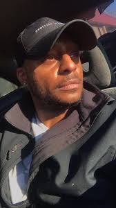 Michael Fugate (@MiikeJayy)