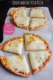 Quick And Easy Pita Pizza Just 3 Minutes Brunch Time Baker Recipes Food Cooking Recipes
