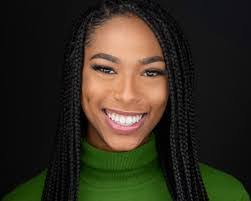 Stacey Tinney's Instagram, Twitter & Facebook