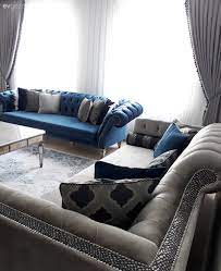 Lacivert ve mavi koltuk dekorasyonları nasıl yapılır? Luks Doku Ve Desenler Dekoru Goz Alicilastiran Detaylar Sik Ve Gosterisli Bir Ev Ev Gezmesi Mavi Salon Dekor Luks Oturma Odalari