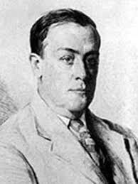 Rae Sloan's Instagram, Twitter & Facebook