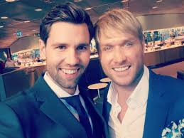 You are the Opfer!": Honey macht der Schwanz zu schaffen