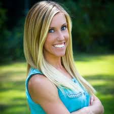 Kacie Reed's Instagram, Twitter & Facebook