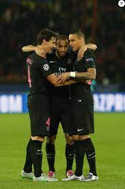 Maybe you would like to learn more about one of these? Lucas Moura Benjamin Stambouli Et Gregory Van Der Wiel Match De Ligue Des Champions Psg Shakhtar Donetsk Au Parc Des Princes A Paris Psg 2 Shakhtar Done Purepeople