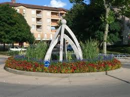 Amberieu En Bugey Ain Architecture Moderne Rond Point Architecture Moderne Architecture