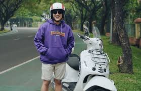 Banyak orang yang telah menghasilkan ratusan juta rupiah dari aktivitas online mereka. 15 Cara Mendapatkan Uang Dari Internet Tanpa Modal Terbaru