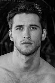 Alexander Solano's Instagram, Twitter & Facebook