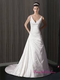 We did not find results for: 17 Brautkleid Ideen Brautkleid Braut Hochzeitskleid