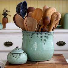 Gbp prices are indicative, correct euro pricing is shown in the checkout. Extra Large Kitchen Utensil Holder Aqua Mist Hand Thrown Etsy