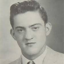 Everett Duncan McDaniel, of Excelsior Springs, Missouri, passed away  peacefully