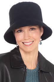 Daphne Textured Bucket Hat