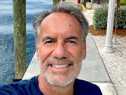 Abraham Vivas (@abri51) • Instagram photos and videos