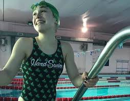 Benedetta pilato super agli europei di nuoto in corso a budapest. Benedetta Pilato Sono Una Rana Pazza La Scuola Ho La Media Dell 8 Solo Con La Cultura Si Vincono Medaglie L Huffpost