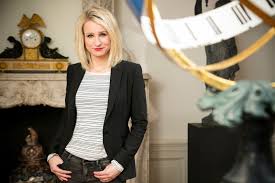 Jun 16, 2021 · matthijs van nieuwkerk volgt twan huys op als presentator van college tour. Dutch Radio Dionne Stax Presenteert Nieuw Seizoen Van Onschatbare Waarde Bij Max