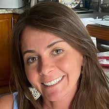 Layla and Chicken Nugget Teeny Tiny: Cade, Natasha, Pedroza, Carlos,  Pedroza, Amanda: 9798464630864: Amazon.com: Books