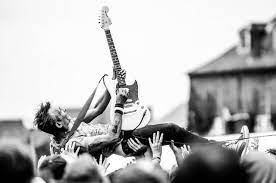 How To Become A Band Photographer (Tips From A Pro)