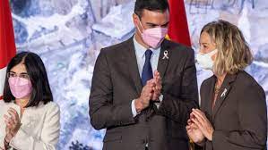 Ninguna de las máquinas oncológicas que Amancio Ortega donó en 2021 está  operativa