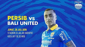 Duel bali united vs persib akan menjadi tontonan menarik minggu ini di ajang piala menpora 2021. Hasil Babak Pertama Persib Bandung Vs Bali United Maung Bandung Ketinggalan 0 1 Ini Live Streaming Tribun Wow