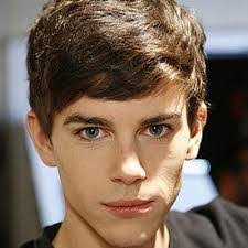 Ethan Boone's Instagram, Twitter & Facebook