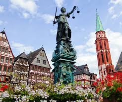 Sistemul „flugo.ro va selecta variantele posibile de zbor, făcînd selecția biletelor avia nu doar după prețurile standard, ci și în baza diverselor promoții și oferte speciale ale numeroase companii. Bilete De Avion Frankfurt Zboruri Low Cost Frankfurt Fly Go Voyager Fly Go