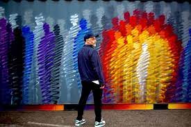 SUSO33 hará hablar a las paredes con su intervención 'La grada humana' en el CI Urban Fest 2022 - Cultura Inquieta