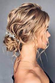 Stunning Wedding Hairstyles Every Hair Length See More Https Www Weddingforward Com Wedding Hairstyl Longueur De Cheveux Coiffure Nuptiale Coiffure Mariee