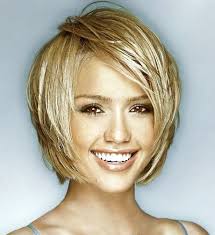 Short hairtyle for oblong faces, hair square bob face, blonde balayage, hair blonde balayage over. Short Hairstyles For Oblong Faces Short Hair Styles For Round Faces Oval Face Haircuts Thick Hair Styles