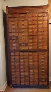 Dies Sind Einige Der Besten Designs Der Apotheker Schrank Die Sie Heute Machen Kann Mobelde Com Antike Schranke Schubladenschrank Kuche Schubladenschrank