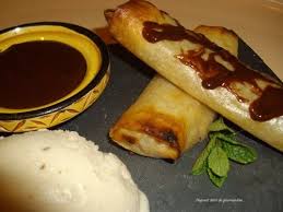 Nems De Banane Sauce Chocolat Menthe Flagrant Delit De Gourmandise Nems Menthe Chocolat