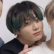 Sʜᴀᴢ On Twitter Jungkook Hair Color Pink Hair Color Green Jungkook Hair Color