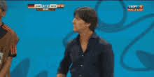 Auf los geht's zum k.o.: Joachim Low Gifs Tenor