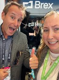 Leslie Gale (@lesgale)